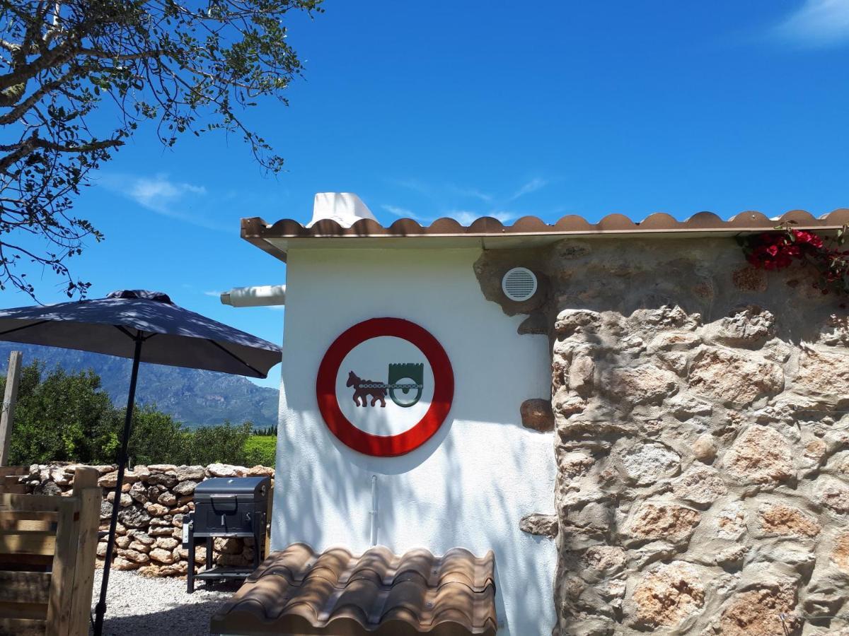 El Establo Roquetes Exterior foto